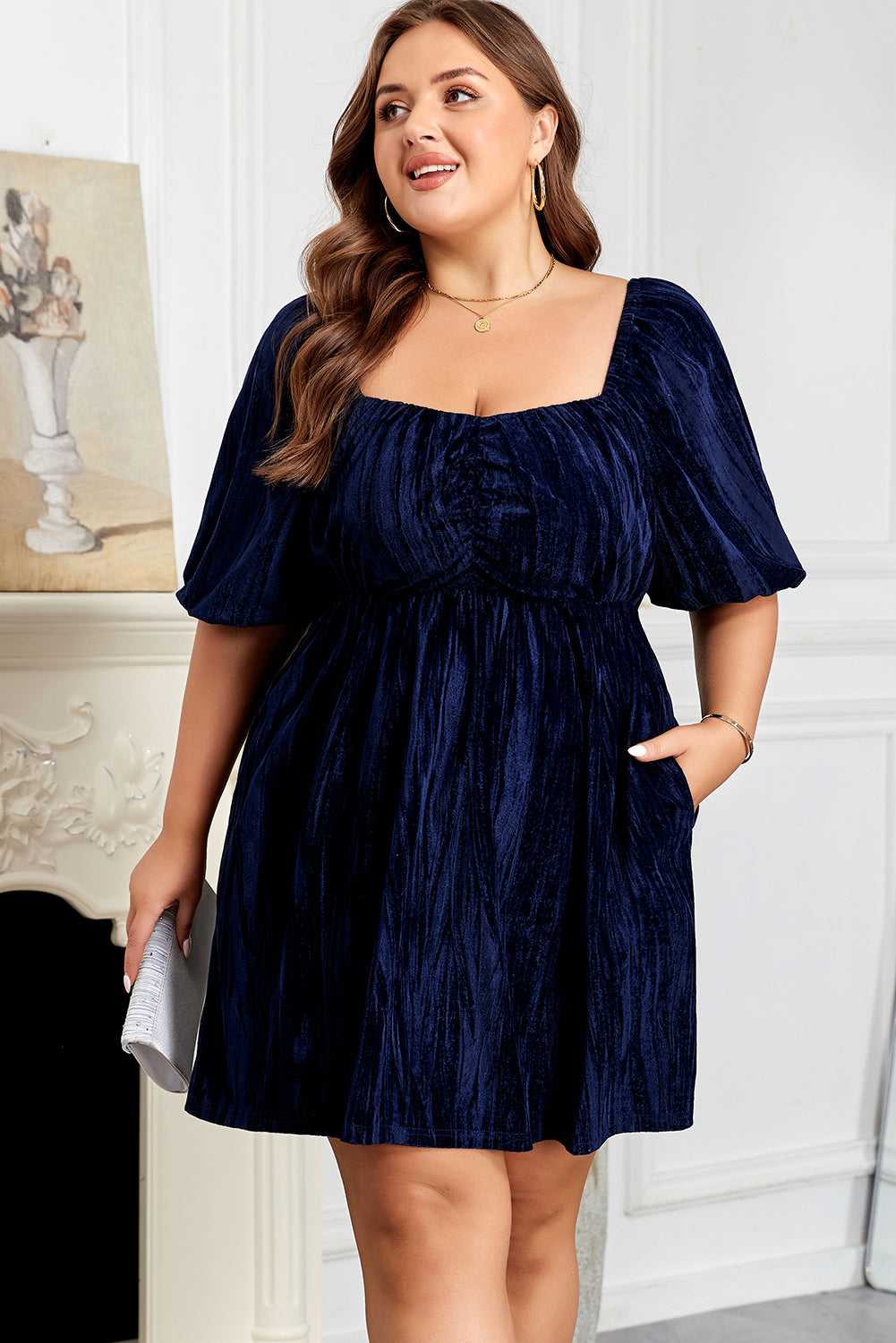 Rianne | Plus Size Velvet Square Neck Dress